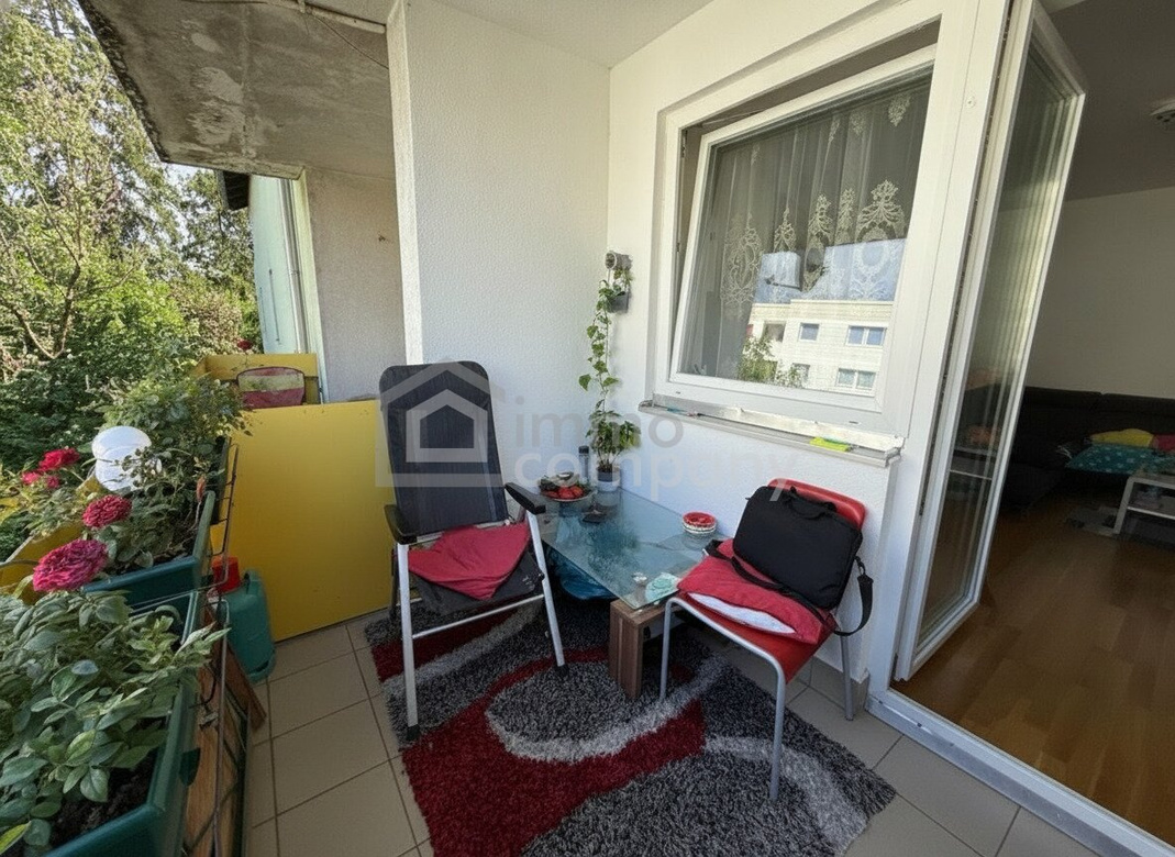PREISHIT! Sonnige 3-Zimmer-Wohnung mit Balkon und Tiefgaragenstellplatz – Foto 3