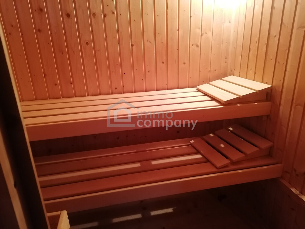 Charmantes Einfamilienhaus mit Garage, Werkstatt & großem Nebengebäude in Gloggnitz – Foto 5