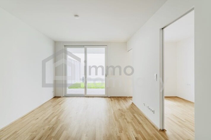 Schöne und moderne Wohnung mit eigenem Garten 25 m2 und Terrasse 12 m2! 15. Bezirk. U3 und U6! – Foto 2