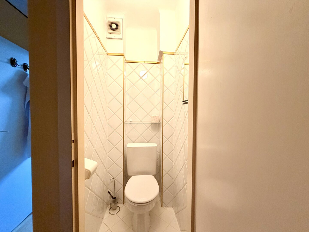 3(-4) Zimmer Wohnung in gefragter Lage, mit leichtem Renovierungsbedarf" – Foto 3