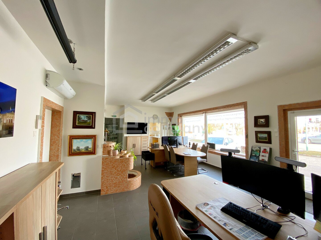 Büro / Geschäftslokal + Stellplatz in 2540 Bad Vöslau – Foto 3