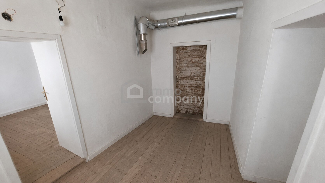 Sommeraktion! Renovierungsbedürftiges 8-Zimmer-Haus in Gaaden zu verkaufen! – Foto 11