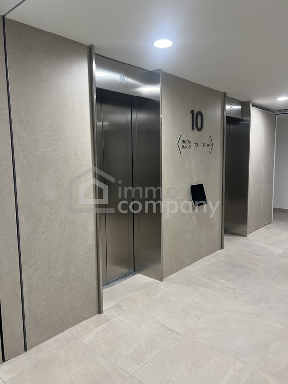 Luxuriöse Wohnung mit 32 m2 großem Balkon und Stadtblick in einem neuen, mehrstöckigen Premiumgebäude + Tiefgaragenplatz! 2. Bezirk. U2 – Foto 5