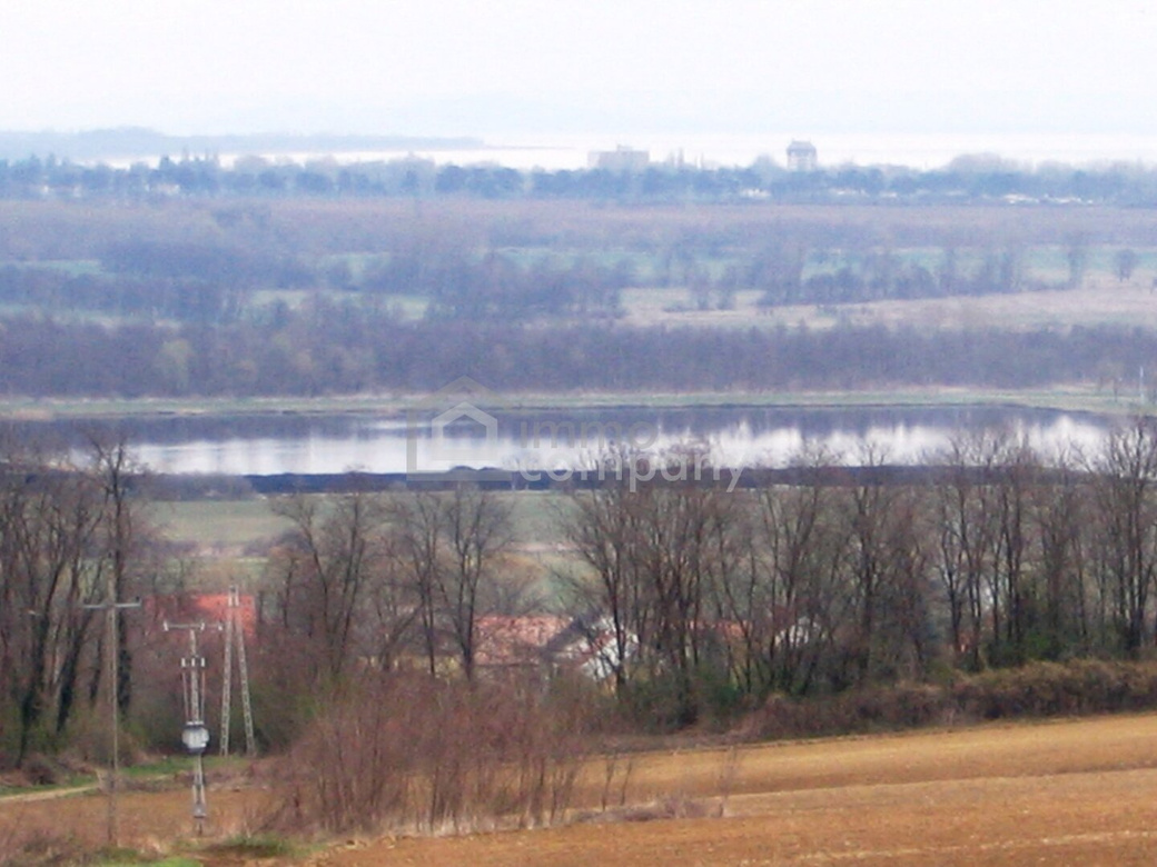 Einmalige Gelegenheit großer Grund mit Bohrrecht Thermalwasser - Unique opportunity to acquire large land near Heviz with drilling rights for thermal water. – Foto 1