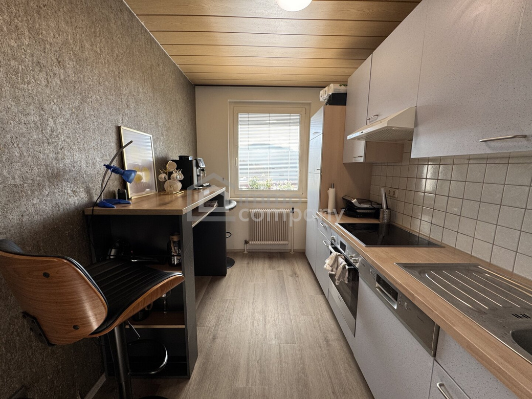2-Zimmer-Wohnung im 12. Stock mit Loggia – Foto 3