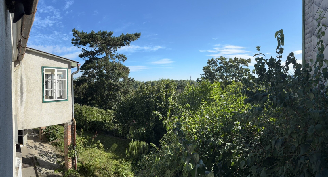 Einfamilienhaus mit historischem Hintergrund und optionalem Erweiterungspotenzial im Martinsviertel Klosterneuburg- Wohnen mit unverbaubarem Panorama-Fernblick – Foto 5