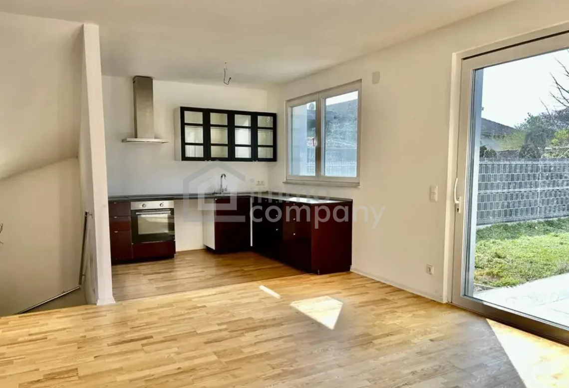 Modernes 4-Zimmer-Reihenhaus in Strasshof – 98 m² Wohnen + 52 m² beheizbarer Keller – Foto 1