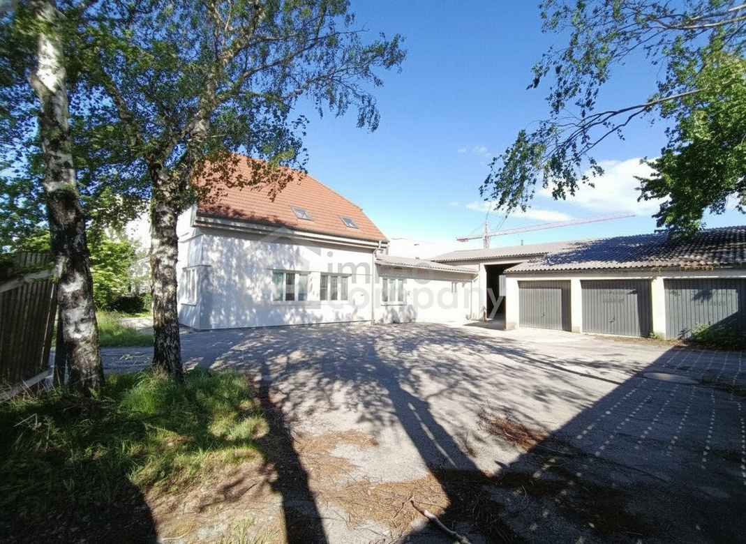 Viel Platz und noch mehr Möglichkeiten, Gewerbeobjekt im Bauen-Kernzone-Gebiet – Foto 7