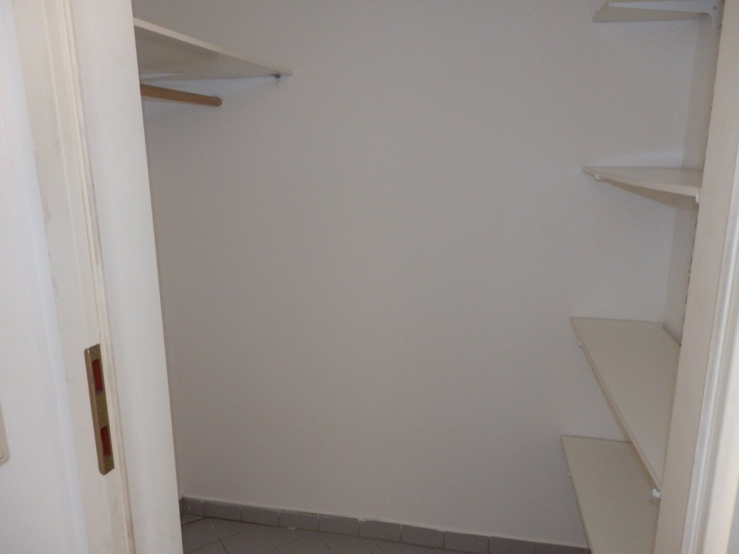 Überraschend großzügig: 62 m² Garconniere mit separater Küche - GLEICH BEI U3 KARDINAL-NAGL-PLATZ – Foto 8
