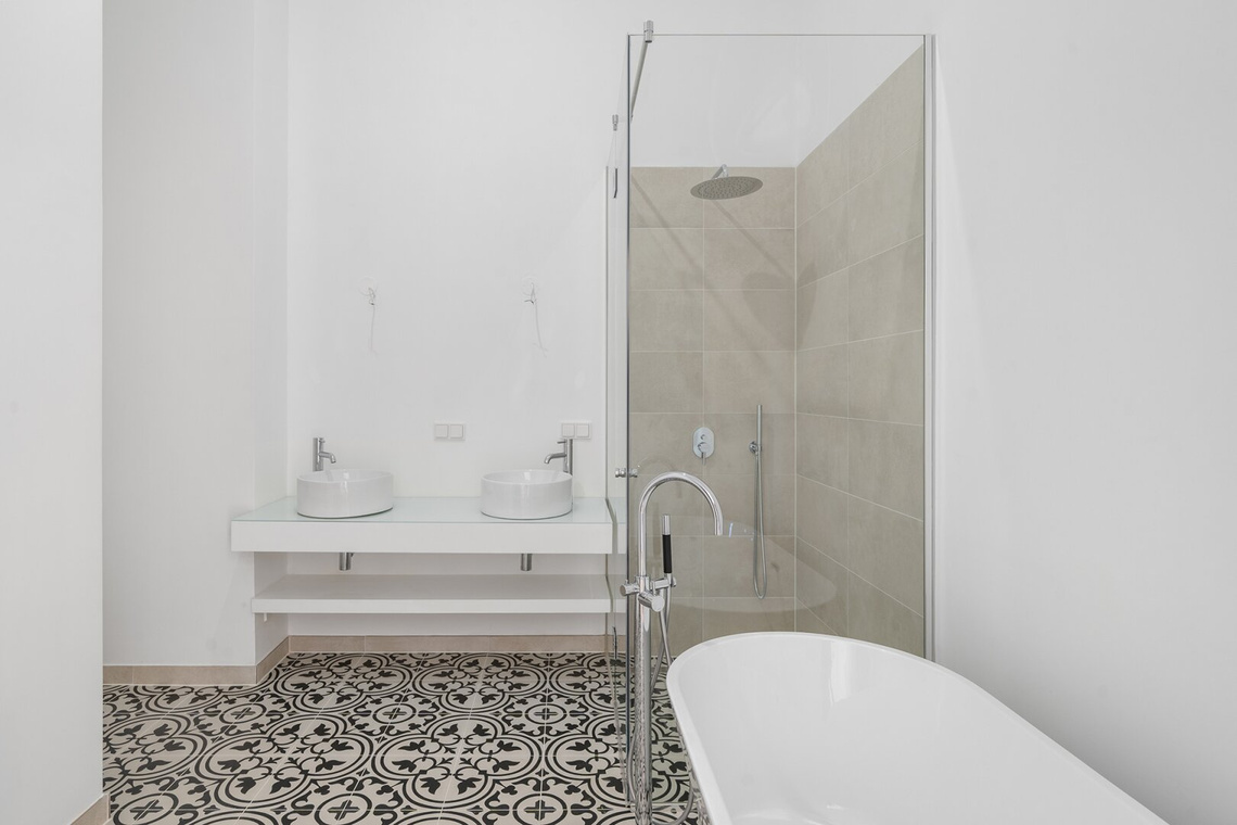 Exklusive 4 Zimmer DG-BALKON-Wohnung - Qualität auf höchstem Niveau – Foto 11