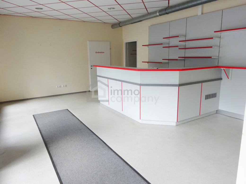 Großzügiges Stockhaus mit Innenhof, Carport, Garten mit Pool!!! – Foto 2