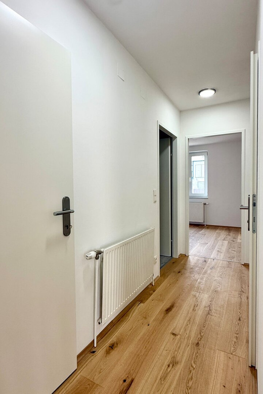 Tolle Raumaufteilung und keine Schrägen: 4 Zimmer DG-Wohnung mit Terrasse – Foto 9