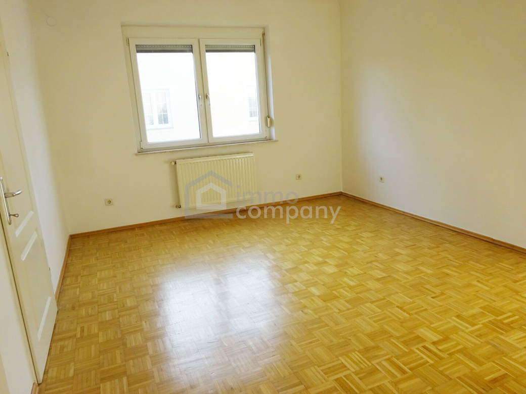 Helle 3-Zimmer-Wohnung mit großer Terrasse in Langenzersdorf! Miete 1490.- inkl. WW& HZ!!! – Foto 5