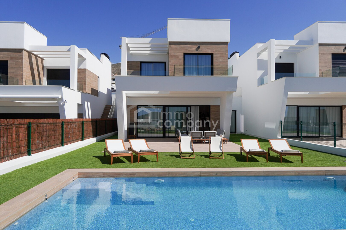 Weniger Winter, mehr Finestrat – 148 m² Neubau mit Pool & Terrasse – Foto 1