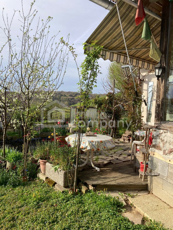 Sanierungsbedürftiger Streckhof mit Potenzial in schöner Höhen-bzw. Aussichtslage – Foto 2