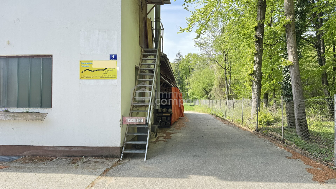 Wohnhaus und Werkstatt (derzeit Tischlerei) viel Grund in Vöcklabruck/Dürnau – ideal für Betriebsnachfolge – Foto 8