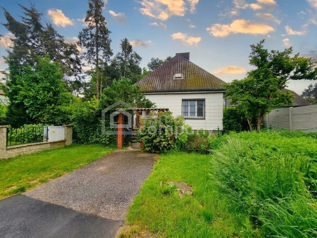 ROHDIAMANT in IDYLLISCHER Sackgassenlage, Grünblick und südseitig ausgerichteten Garten – Foto 2