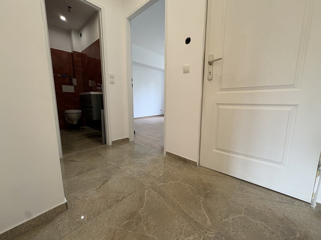 Frisch sanierte 2-Zimmer-Wohnung in ruhiger Lage – Foto 5