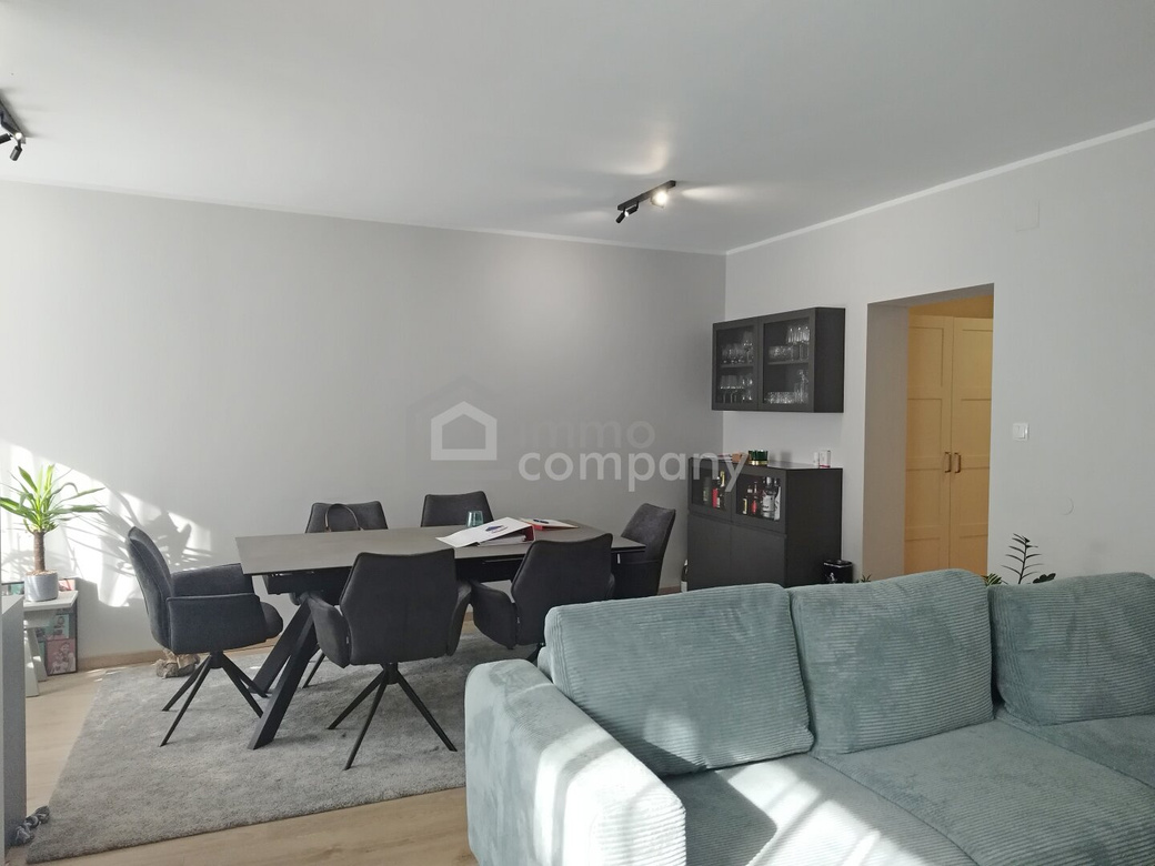 Sanierte Familienwohnung direkt beim Harrachpark | 96 m² | 20 m² Terrasse | Garage & Stellplatz – Foto 3