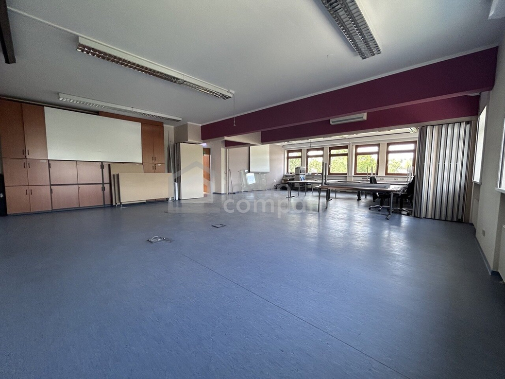 Flexible Bürofläche in Elixhausen - modern, gepflegt und ideal für Coworking - Jetzt mieten für 1.310,00 EUR! – Foto 4