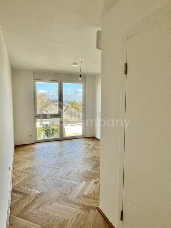 Moderner Luxus in Grünlage mit Fernblick über Wien - Erstbezug – Foto 3