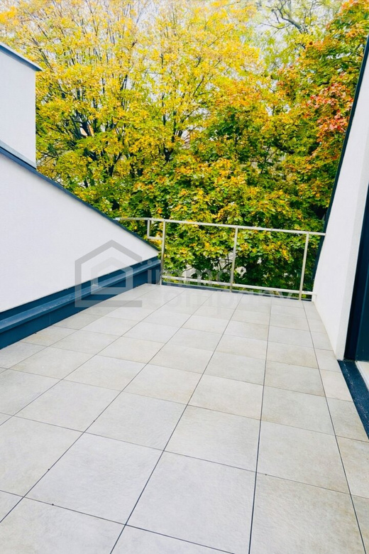 Einzigartige 2-stöckige Wohnung mit Terrasse und herrlicher Aussicht! Absolute Ruhe! 18. Bezirk. U6 – Foto 2