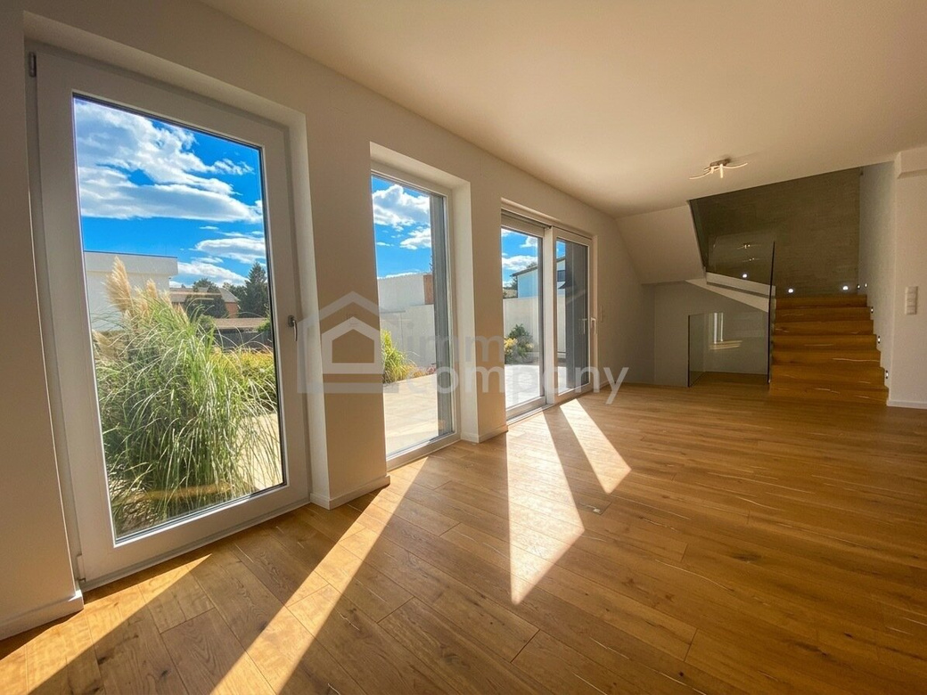 Modernes Traumhaus mit Garten! -stilvolles Wohnen für höchste Ansprüche – Foto 6