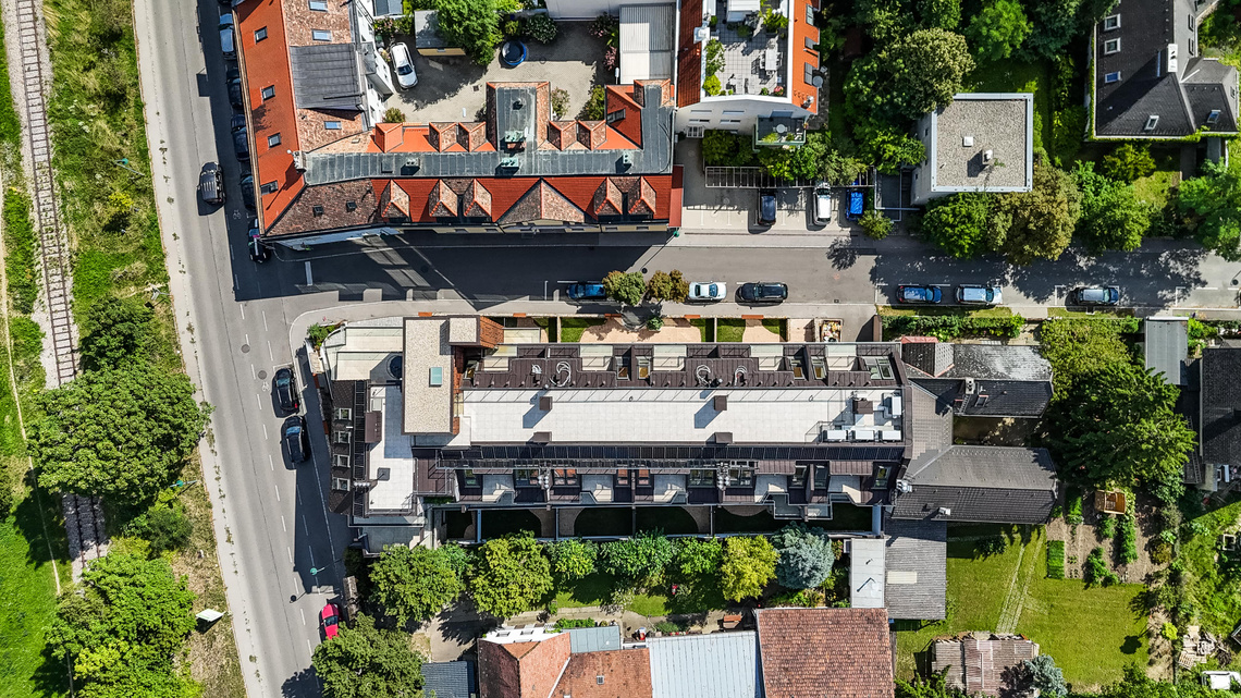 Westseitige 3 Zimmerwohnung mit ca. 30m² Terrasse und besonderem Wohngefühl! – Foto 9