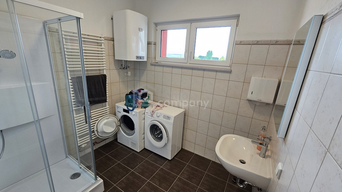 Dein Büro/Praxis/Gewerbe im Gewerbegebiet Hof/Leithagebirge! – Foto 9