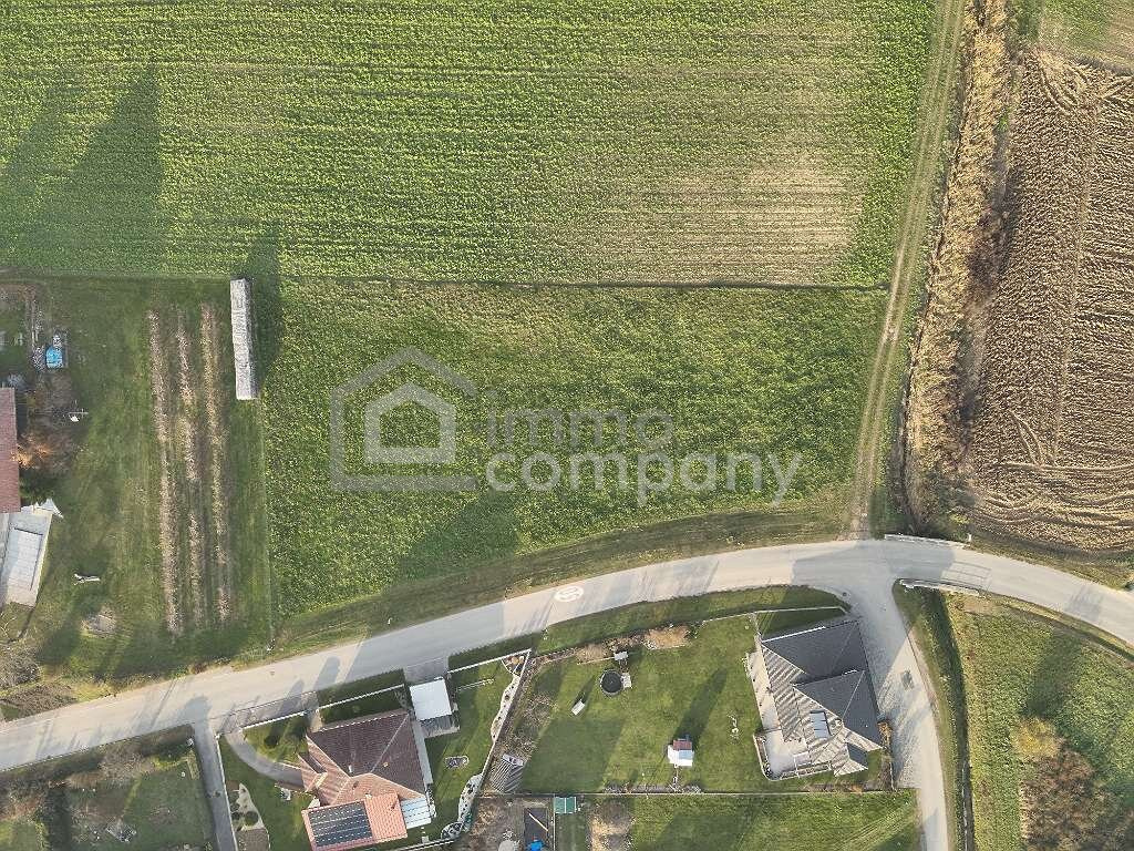 IHR EIGENHEIM WARTET!!! Baugrundstück in Unterparschenbrunn – Foto 1