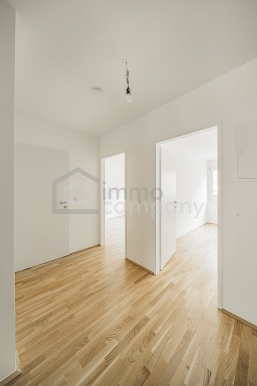 Grossartige 3-Zimmer-Wohnung mit Loggia + Tiefgaragenplatz! 14. Bezirk. U4 – Foto 5