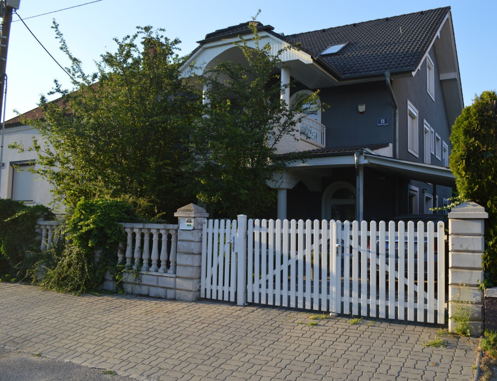 Traumhaus! Großes neuwertiges Einfamilienhaus  in Essling 1220 Wien auch Generationenhaus oder WG! – Foto 9
