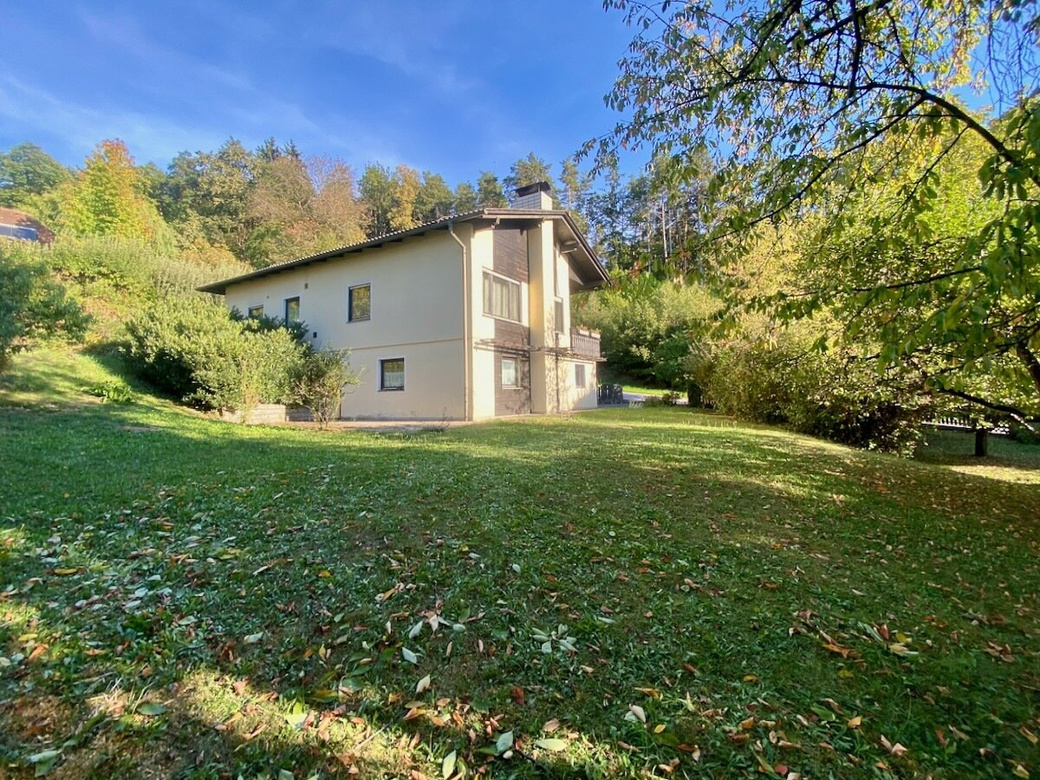 Charmantes Haus mit traumhaftem Garten! – Foto 2