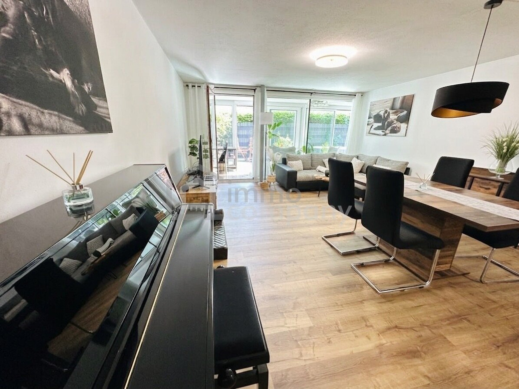 DORNBIRN-Gartenwohnung/Terrassenwohnung, ca. 57 m2 + beheizter, ganzjährig nutzbarer Wintergarten ca. 19 m2, Gesamt-Wohn-NFL ca. 76 m2, Wohnempfinden/Wohlfühl-Atmosphäre wie in einer 3-Zimmer-Wohnung, inkl. 1 TG. – Foto 8