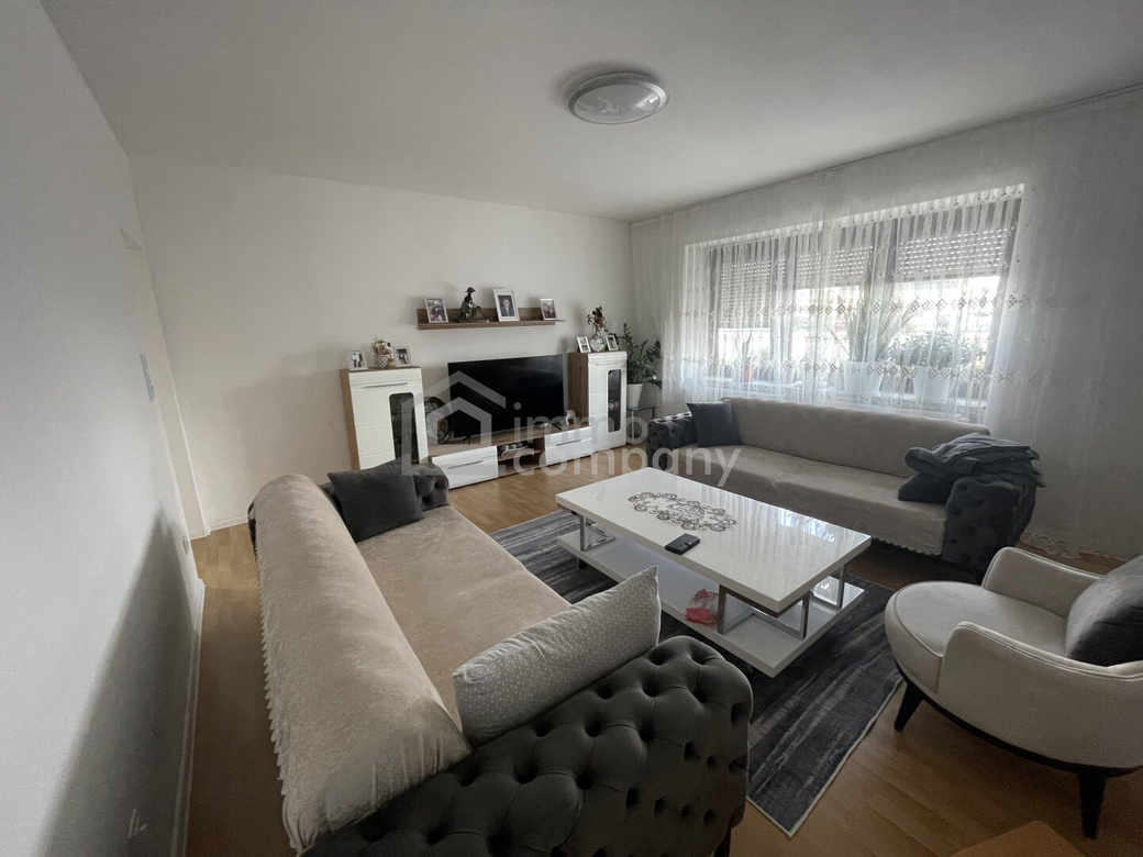 Renoviertes Haus wartet auf SIE - mit uneinsichtigem gepflegten Garten – Foto 6