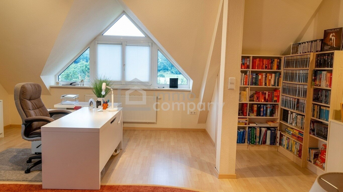 Modernes Mehrgenerationenhaus mit Weideland – Foto 4