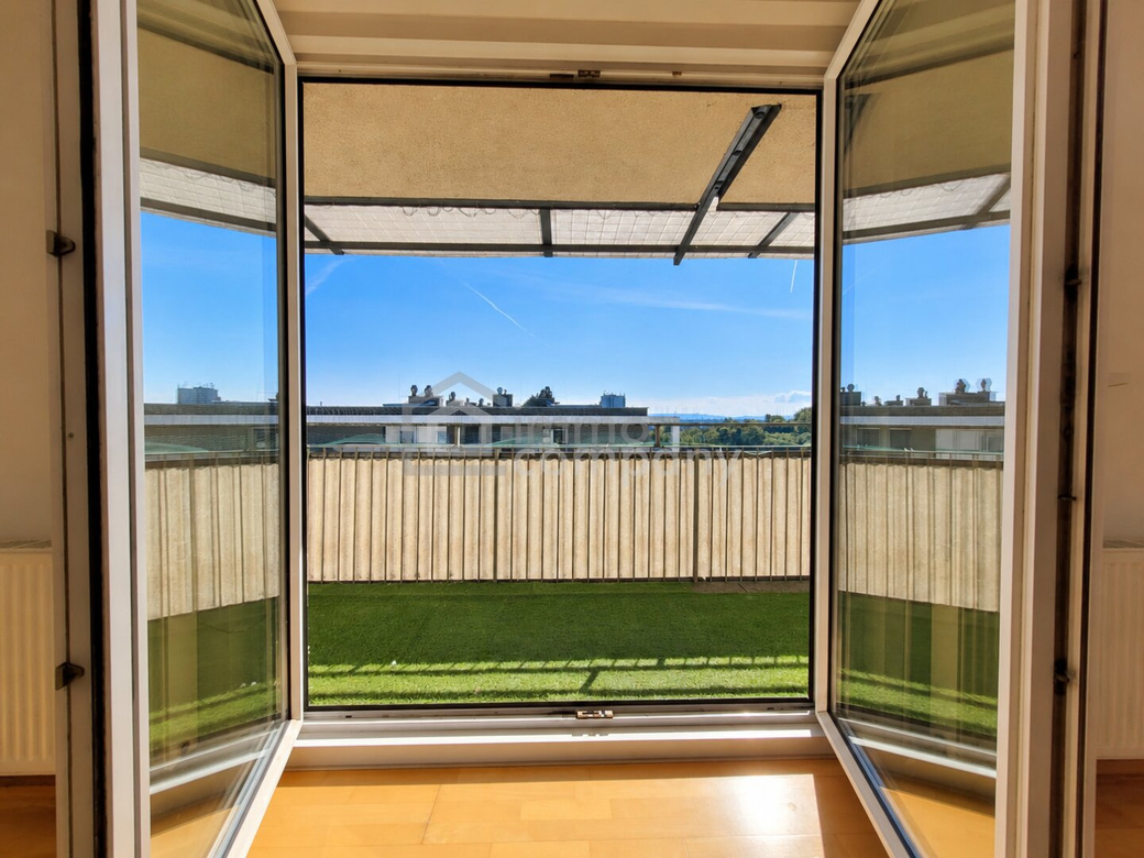 Gute Aussichten - Ihr neues Zuhause: 4 Zimmer mit Berg- und Stadtblick – Foto 2