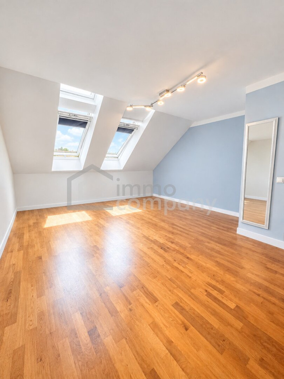 Unglaubliche 2-stöckige Wohnung mit eigener, großzügiger Terrasse im Zentrum von Wien! Atemberaubender Ausblick! 2. Bezirk. U1 – Foto 4
