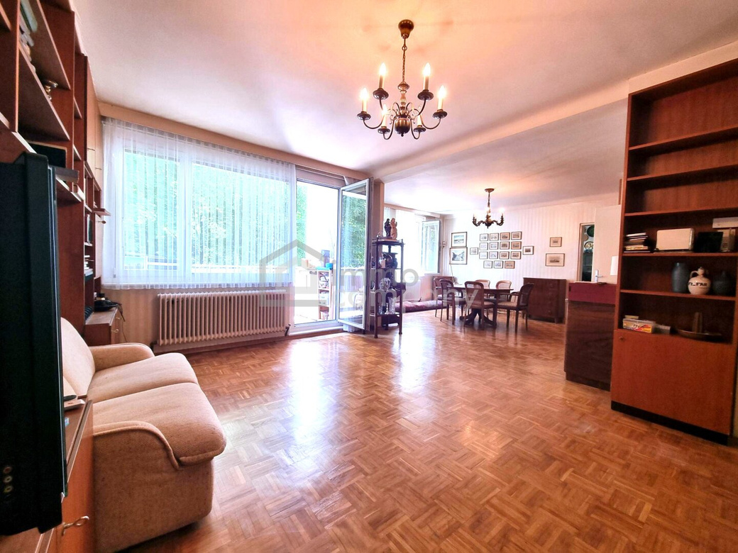 TOP-LAGE NAHE ROTER BERG!! Ruhig gelegene, lichtdurchflutete FAMILIENWOHNUNG – Auch trennbar! – Foto 6