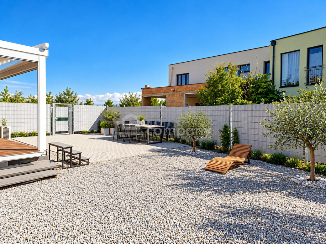 Kleines Paradies am privaten Badesee – modernes Haus mit mediterranem Garten & Traumterrasse – Foto 5
