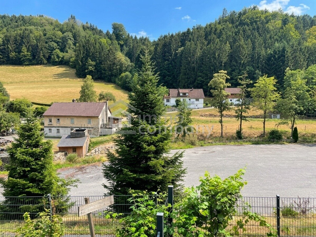 Ein Zuhause mit vielen Möglichkeiten: großzügiges Wohnhaus mit Potenzial für zwei Einheiten – Foto 7