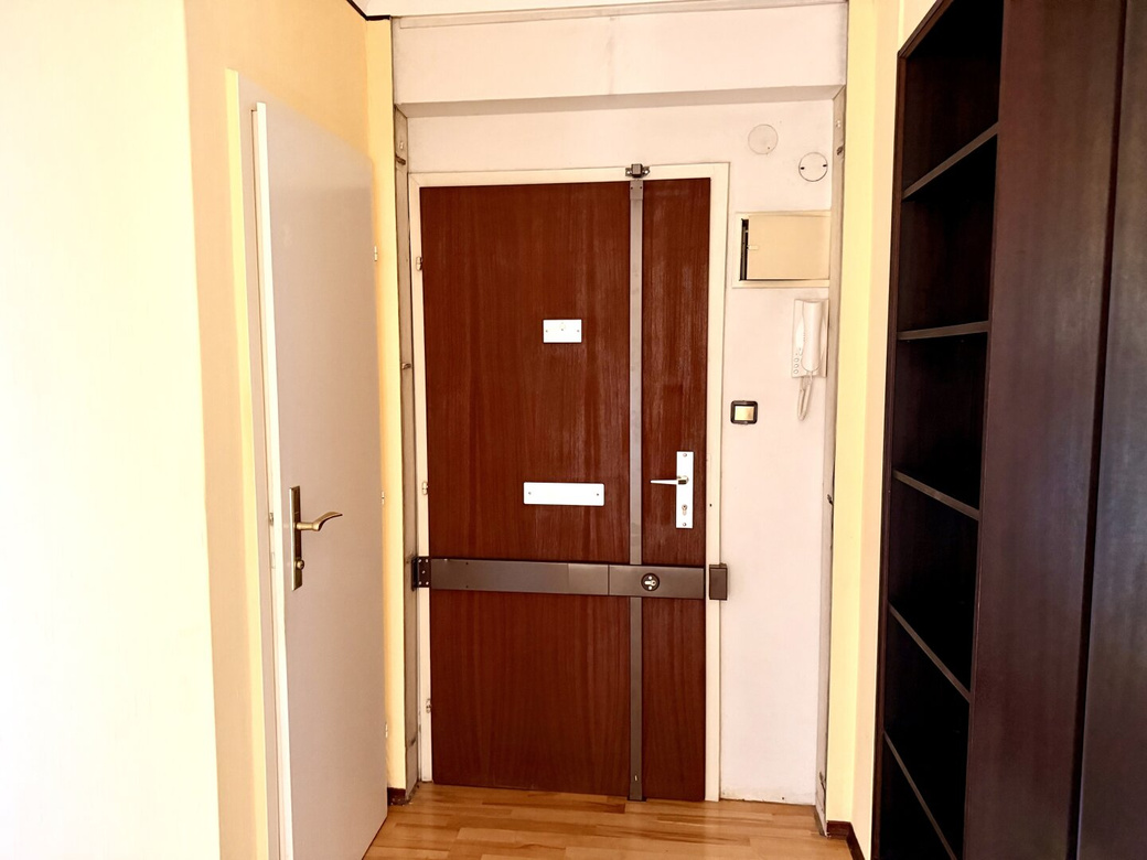 3(-4) Zimmer Wohnung in gefragter Lage, mit leichtem Renovierungsbedarf" – Foto 2