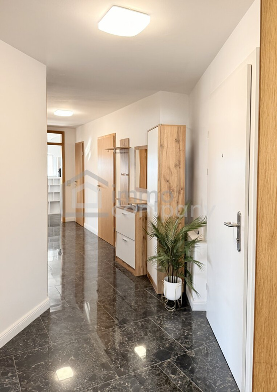 Traumhaftes Penthouse mit einzigartiger Aussicht in Wiener Neustadt – Foto 4