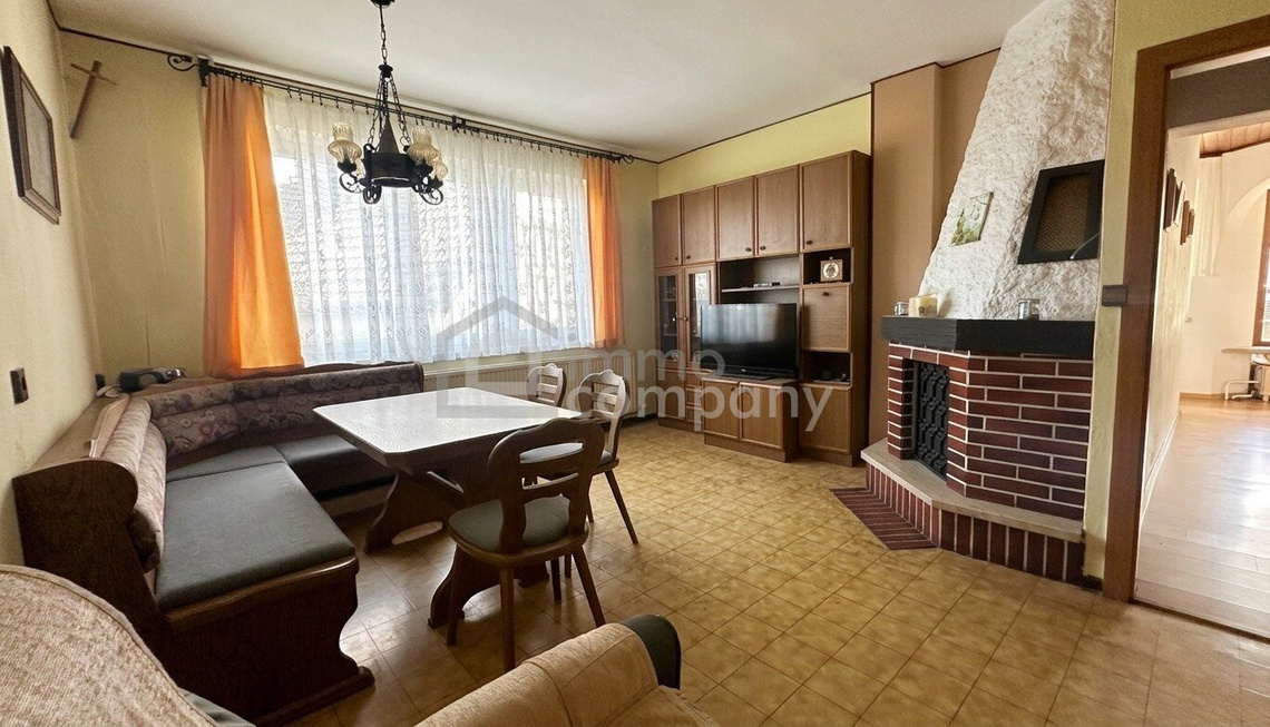 Preisreduktion! Liebevoll renoviertes Haus mit großen, hellen Räumen und sonniger Dachterrasse – Foto 9