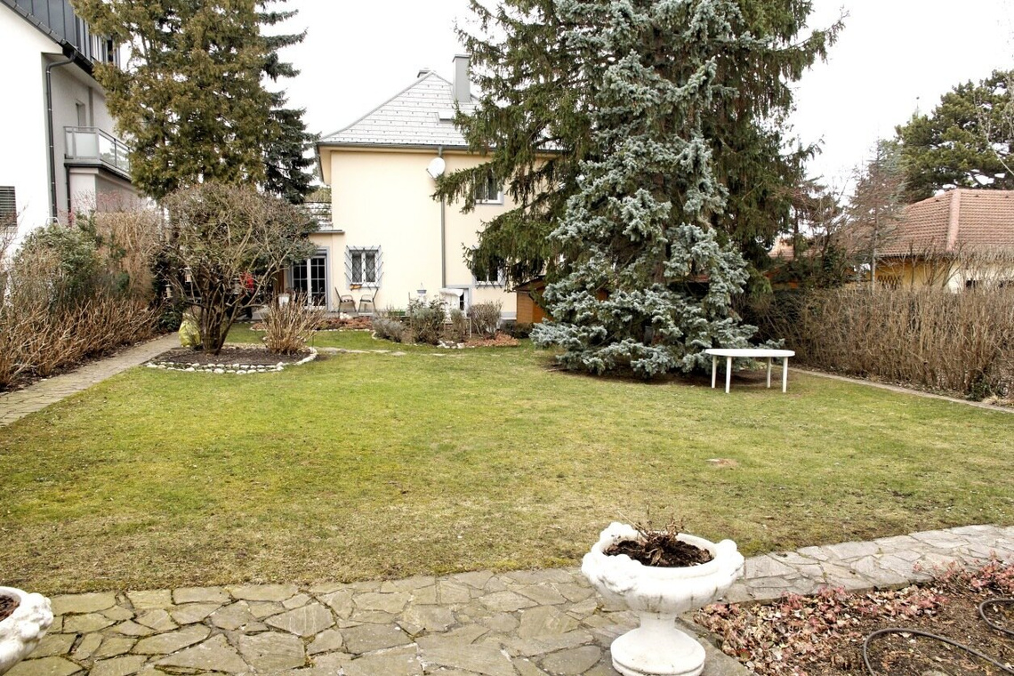 modernisiertes Haus mit großem Grund in Ruhelage beim Lainzer Tiergarten! -mit Baureserve – Foto 4