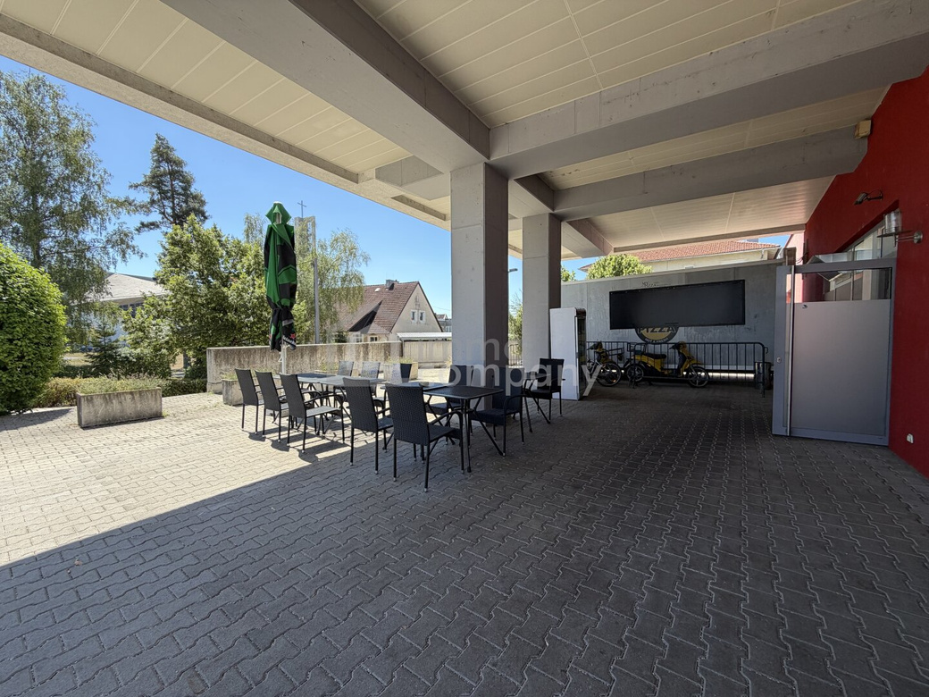 Restaurant mit Gastgarten in sehr frequentierter Lage – Foto 4