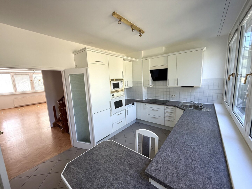 4 Zimmer Maisonetten-Wohnung auf 3 Ebenen in der Straßergasse – Foto 7