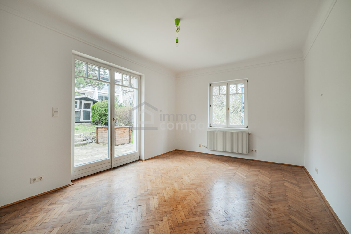 Potential - Altbaucharmante Familienvilla mit 9 Zimmern auf 3 Ebenen in Grinzinger Best Lage – Foto 4