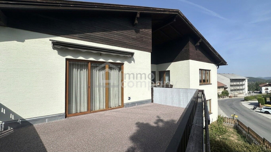 Preisreduktion! Liebevoll renoviertes Haus mit großen, hellen Räumen und sonniger Dachterrasse – Foto 2