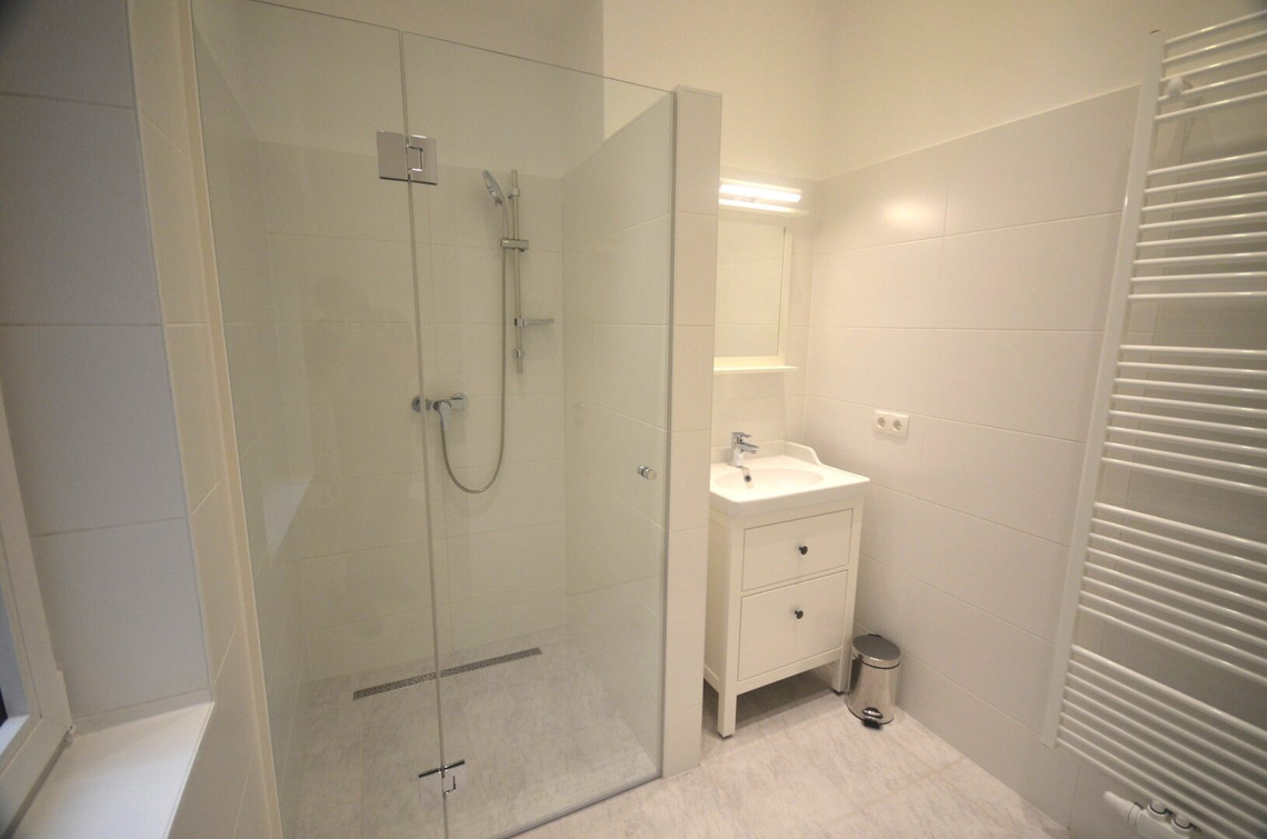 Apostelgasse - Möblierte & sanierte 2-Zimmer Altbauwohnung im Innenhof / 2. Liftstock – Foto 6
